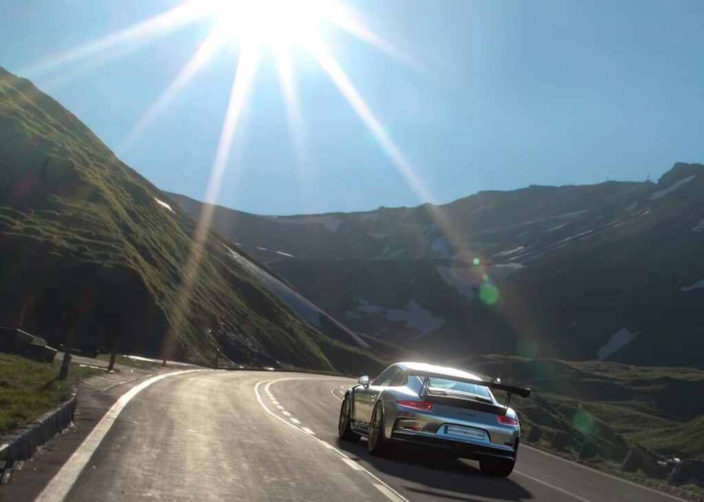 Corso di guida di auto di lusso: i migliori circuiti da provare
