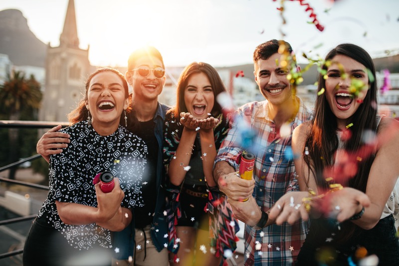 Idee regalo per ringraziare colleghi, amici e familiari con stile