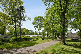 Camping le lac o fées