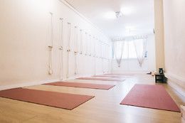 BODHI YOGA Y TERAPIAS NATURALES