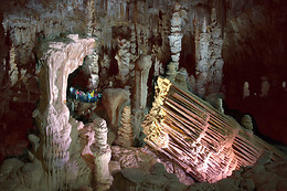 Grotte de la Salamandre