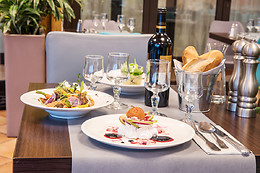 Hotel Ariane Fos Sur Mer ***