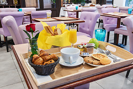 Hotel Ariane Fos Sur Mer ***