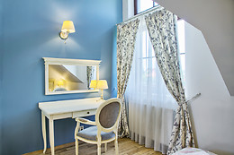 Villa Estera - Hotel & Restauracja
