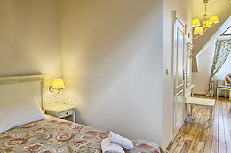 Villa Estera - Hotel & Restauracja