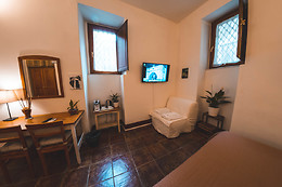 Cataneasy Room