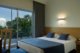 COVA DA IRIA HOTEL 3*