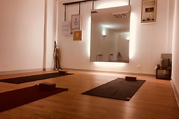 Angele OM Yoga