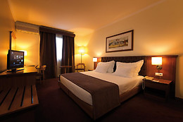 VILA GALE PORTO 4*