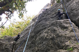 Descente en rappel - Monsieur Pierre Jean-Manuel