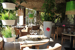 Adonis Sanary - Grand Hôtel des Bains ***