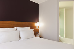 Comfort Hotel Linas - Monthery