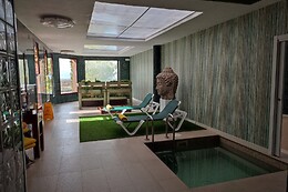 HOTEL EL RANCHO DE LA ALDEGÜELA & LA POSADA