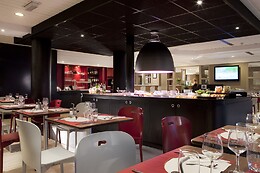 Hôtel Campanile Lyon Ouest - Tassin