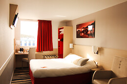 Hôtel Premiere Classe Saint Quentin