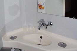 Hôtel Première Classe - Evreux
