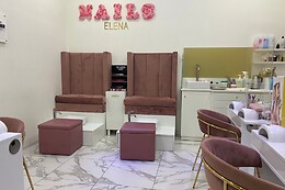 She's Chic Elena Nails
