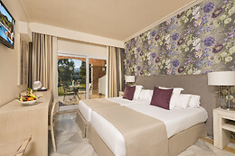 LA CALA SPA