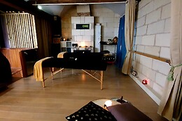 Centre ONE