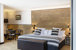 ACTA ARTHOTEL Q 4*