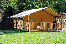 CAN BORA LODGES