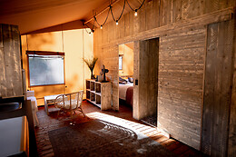 CAN BORA LODGES