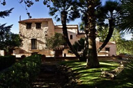 CENT PIQUES – BODEGAS VINADOS