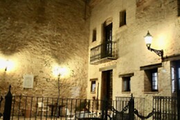 CENT PIQUES – BODEGAS VINADOS