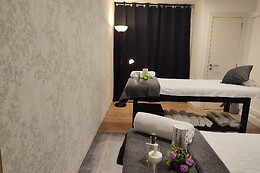 AMBAR THAI MASSAGES
