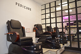 NAILS LASH STUDIO