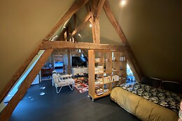 Maison Esperluette
