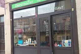 CHARTROUZEN