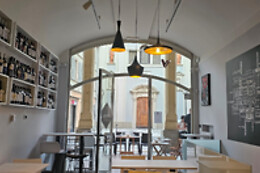 Aroma Winebar Enoteca