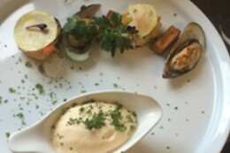 Gusto by Aux Trois Petits Points