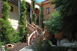 HOTEL ANDRIA