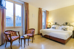 HOTEL ANDRIA