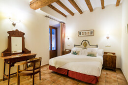 HOTEL ANDRIA