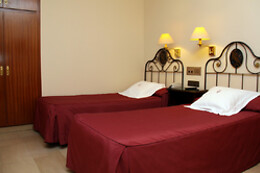 HOTEL ANDRIA