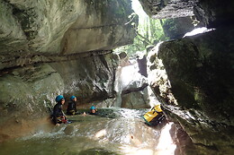 Outdoor canyoning
