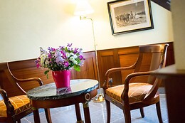 Hotel de Greuze