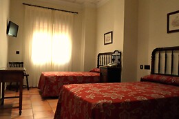 HOSPEDERIA BODAS DE CAMACHO Y LA CASA DE BASILIO EL POBRE