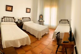 HOSPEDERIA BODAS DE CAMACHO Y LA CASA DE BASILIO EL POBRE
