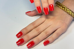 Lilou Beauty and nails