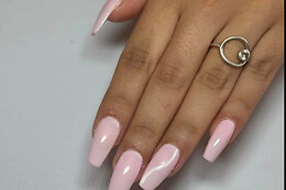 Lilou Beauty and nails