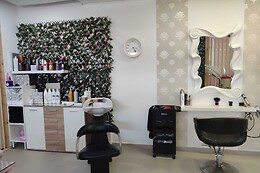 Raquel Vaz House of Beauty