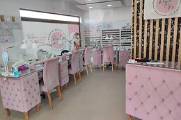 Raquel Vaz House of Beauty