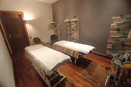 KG CLINICA Y SALUD