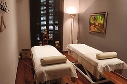 KG CLINICA Y SALUD