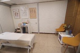 KG CLINICA Y SALUD