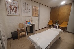 KG CLINICA Y SALUD